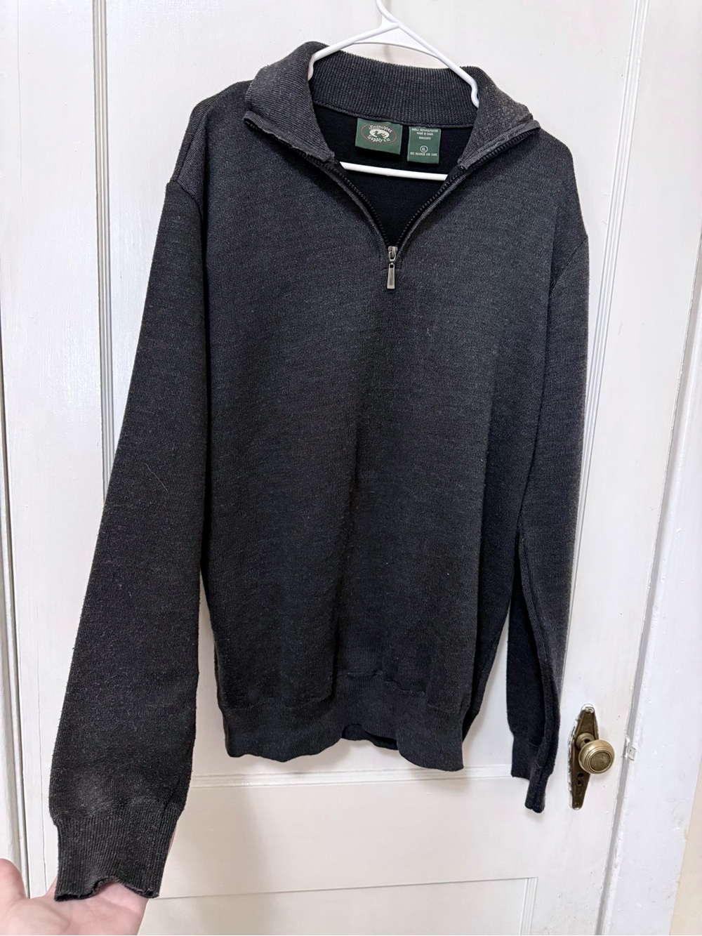 Men's Charcoal Quarter-Zip Sweater - Classic Knit Pullover